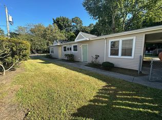 205 Ash Ave APT 1, Virginia Beach, VA 23452