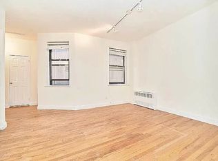 233 E 12th St #5, New York, NY 10003