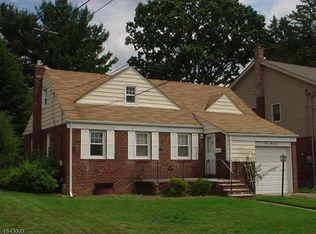 4-33 Hartley Pl, Fair Lawn, NJ 07410