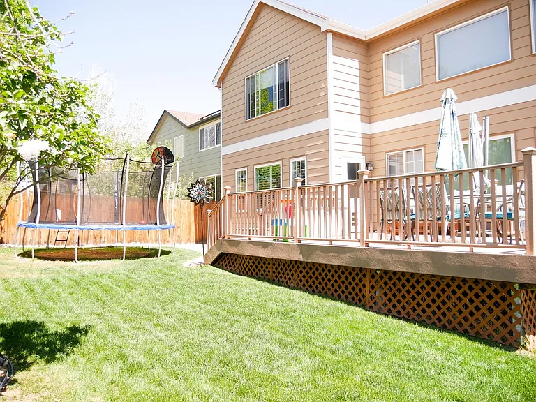 2081 Dailey Ln — Photo 12