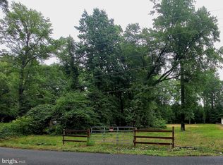 122 Morton Rd, Fredericksburg, VA 22405