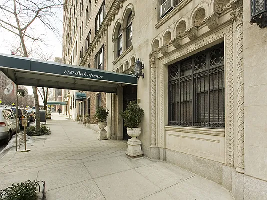 Sold by Sotheby's International Realty | media 12