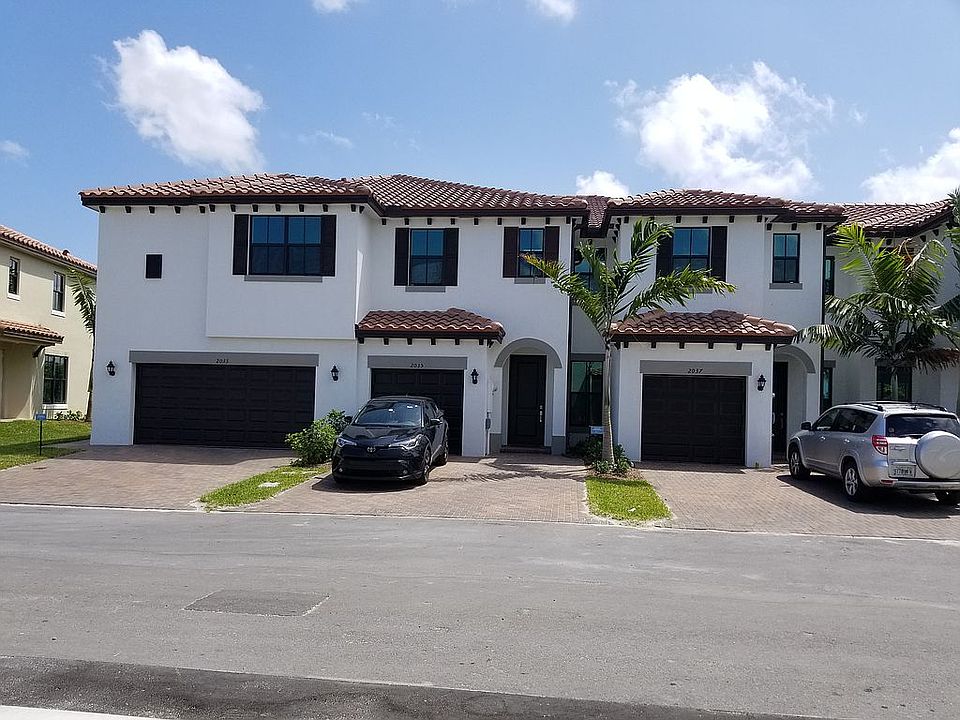 1st image of 2035 Oysterwood Ln