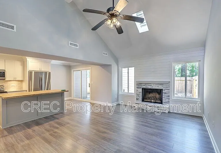 7 Rudwick Cir — Photo 2