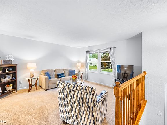 2nd image of 3351 Concord Dr