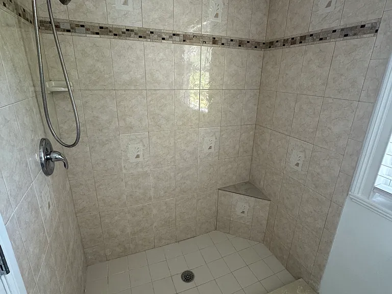 1409 Florida Ave — Photo 6