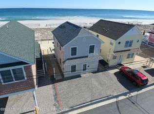 3046 Ocean Rd, Lavallette, NJ 08735