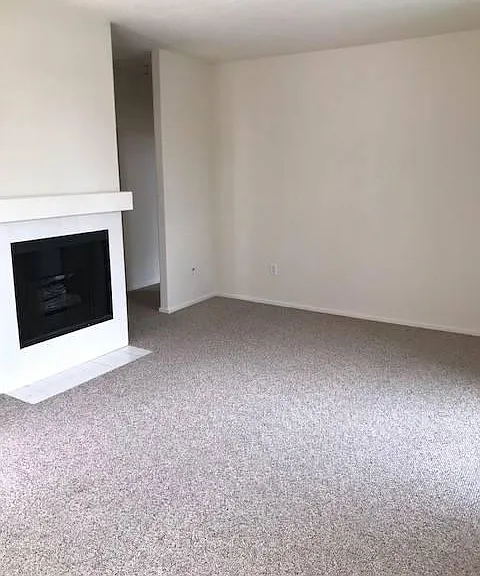 8674 New Salem St — Photo 5