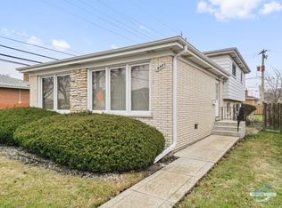 933 N Western Ave, Park Ridge, IL 60068