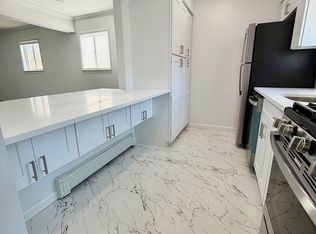 12 Central Dr APT 1, Nanuet, NY 10954