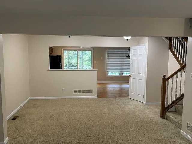 3 bed, 2.5 bath, $2,300 — Photo 3