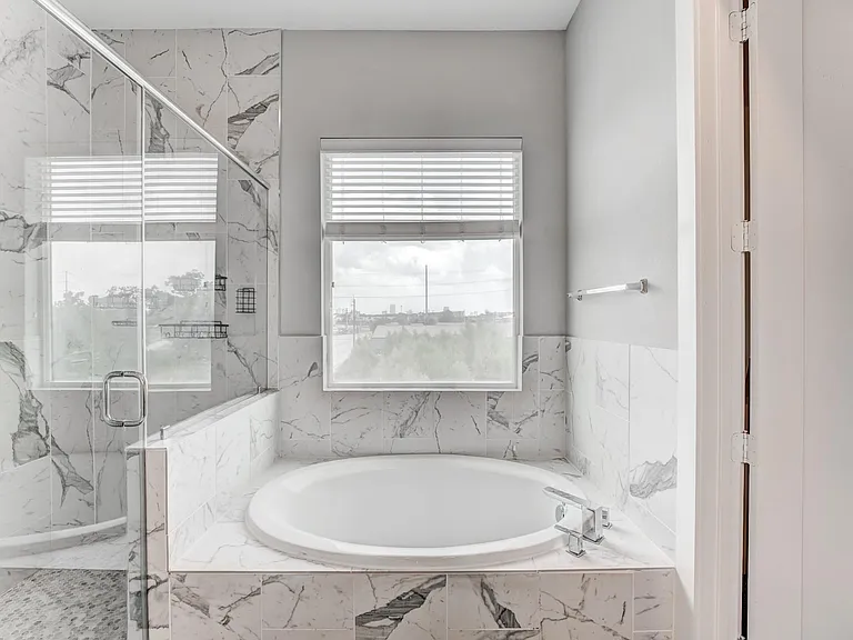 8409 Hempstead Rd #A — Photo 29