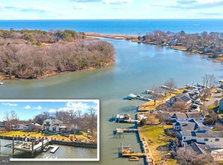 5931 Flood Ave, Deale, MD 20751