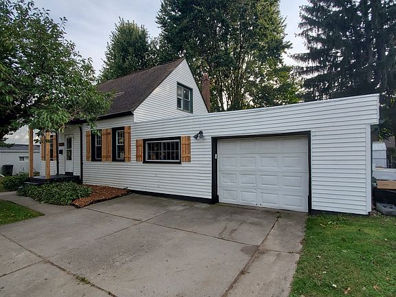 2nd image of 21624 Harper Lake Ave