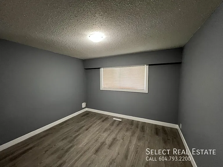 8565 Norman Cres #A — Photo 23