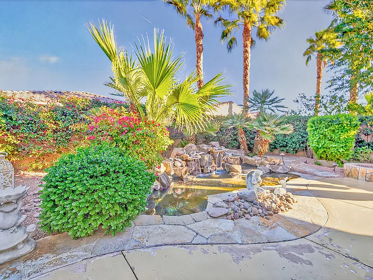 81656 Avenida De Baile — Photo 18