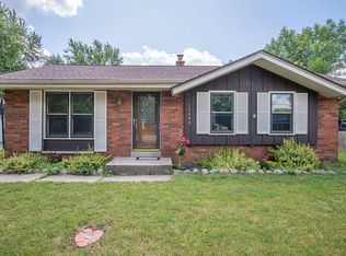 10465 W Fairlane Ave, Milwaukee, WI 53224