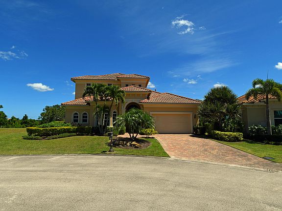 2nd image of 127 SE San Priverno