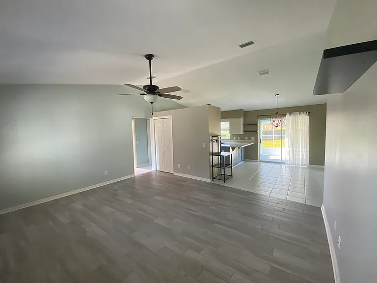3915 E Lake Todd Dr — Photo 6