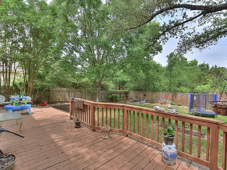 1609 Colton Way SW — Photo 15