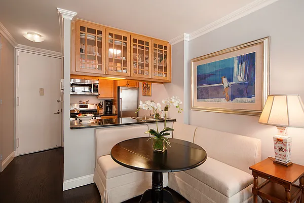 Rented by CORE | media 23