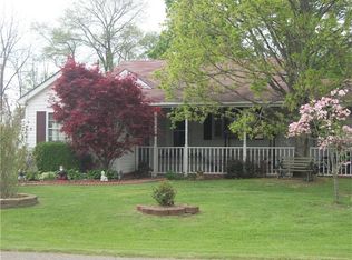 382 Ceylon Rd, Carmichaels, PA 15320