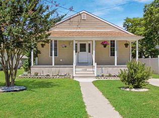 108 Pennsylvania Ave, Rio Grande, NJ 08242