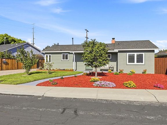 4th image of 1285 Chapel Dr