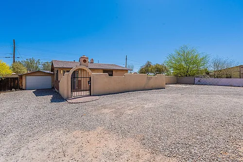 3118 N Santa Rita Ave Photo 1