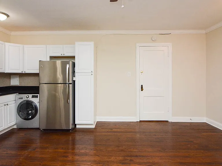3345 N Marshfield Ave #803 — Photo 5