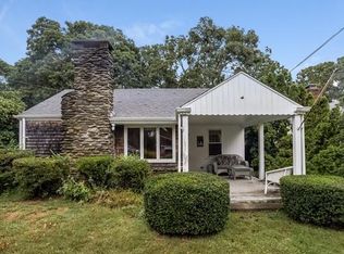 198 Cadmans Neck Rd, Westport, MA 02790