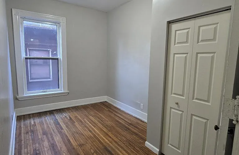 1014 N Superior St #1 — Photo 9