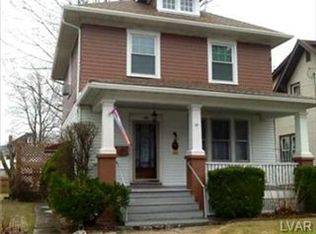 289 Mauch Chunk St, Nazareth, PA 18064
