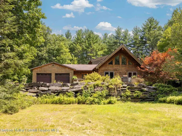 11 Spruce Hill Road, Olivebridge, NY 12461