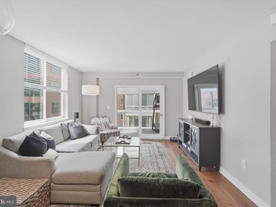 1050 N Taylor St #1-601, Arlington, VA, 22201