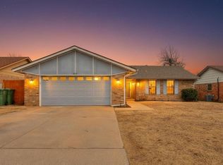 815 Dorchester Dr, Yukon, OK 73099