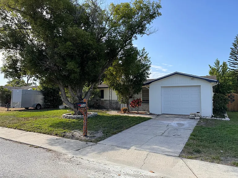 3048 Merita Dr — Photo 1