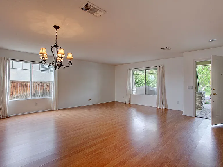 21176 W Cimarron Way — Photo 7