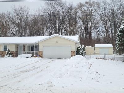 50888 Mayflower Rd, South Bend, IN, 46628