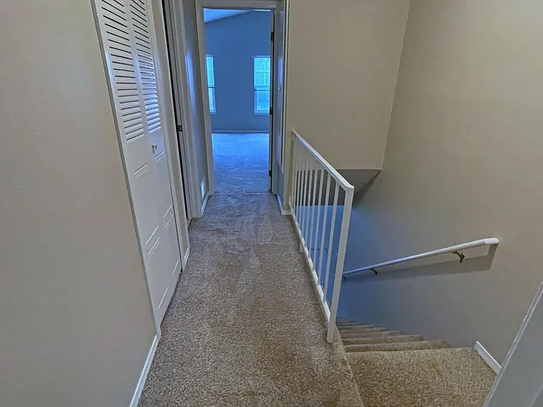 3426 Queen Anne Way — Photo 10