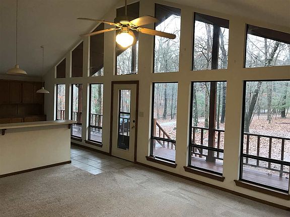 4th image of 172 Serenity Cir