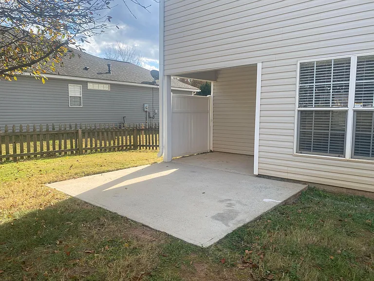 7038 Whittingham Dr — Photo 26
