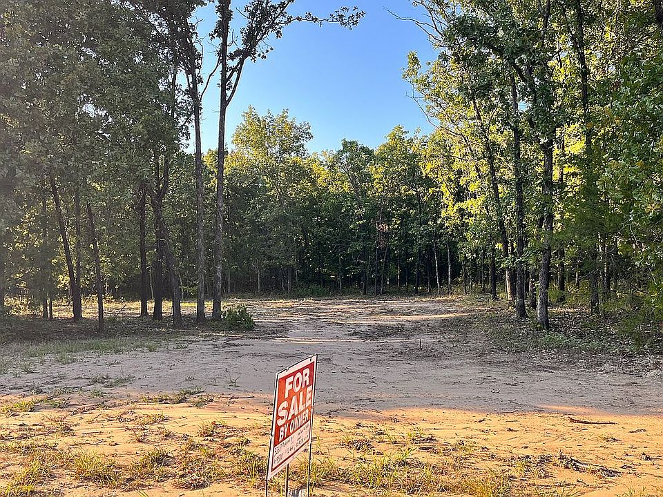 1st image of 32687 Meadowood Dr