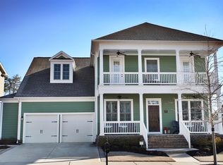 5694 Morris Hunt Dr, Fort Mill, SC 29708