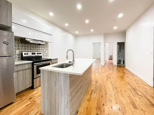 Rented by Brooklyn Blocks Real Estate | media 13