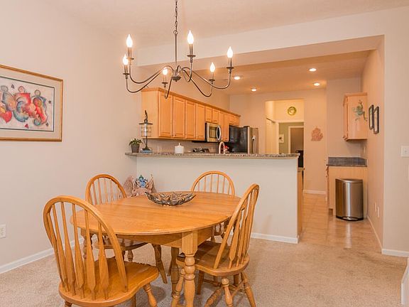 2nd image of 2569 Bluestone Cir
