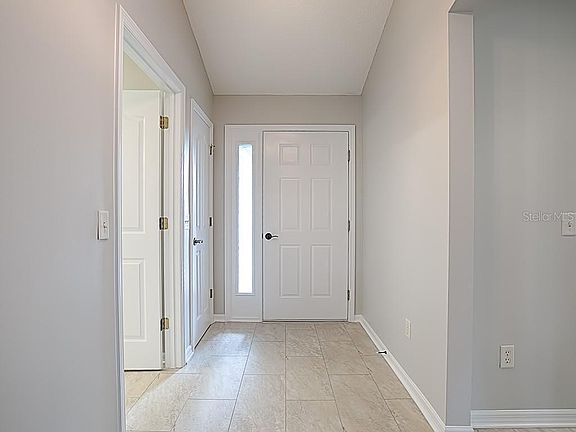 3rd image of 1324 Forest Acres Dr