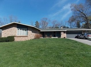 2735 Markridge Dr, Racine, WI 53405