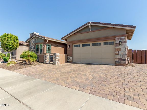 2nd image of 16051 W DESERT HILLS Drive