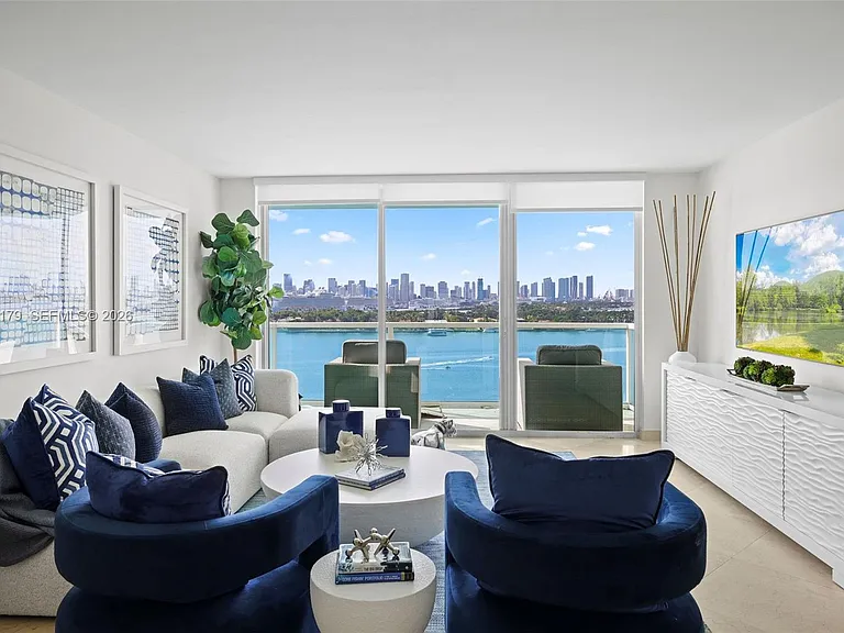 650 West Ave #1407 — Photo 4